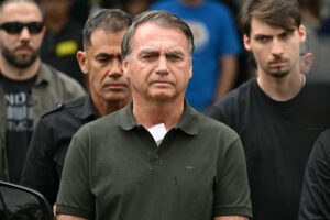 Flávio Bolsonaro se autoproclamă „liderul Braziliei”